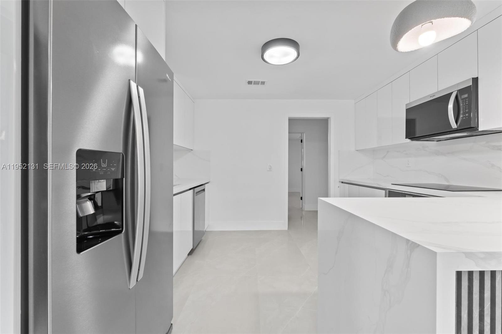 6950 W 10th Ave Hialeah, FL 33014