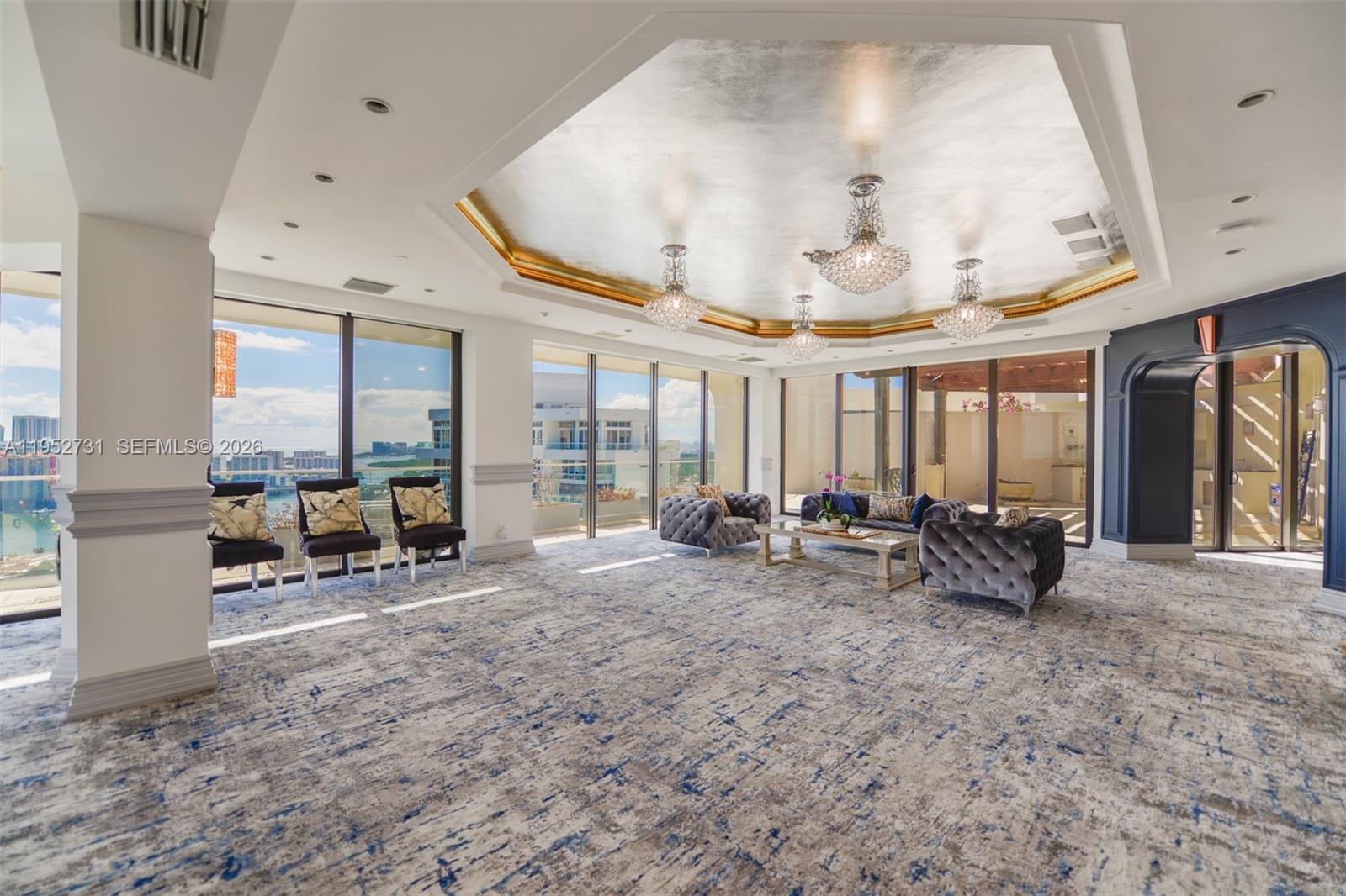 2800 Island Blvd #PH05 Aventura, FL 33160