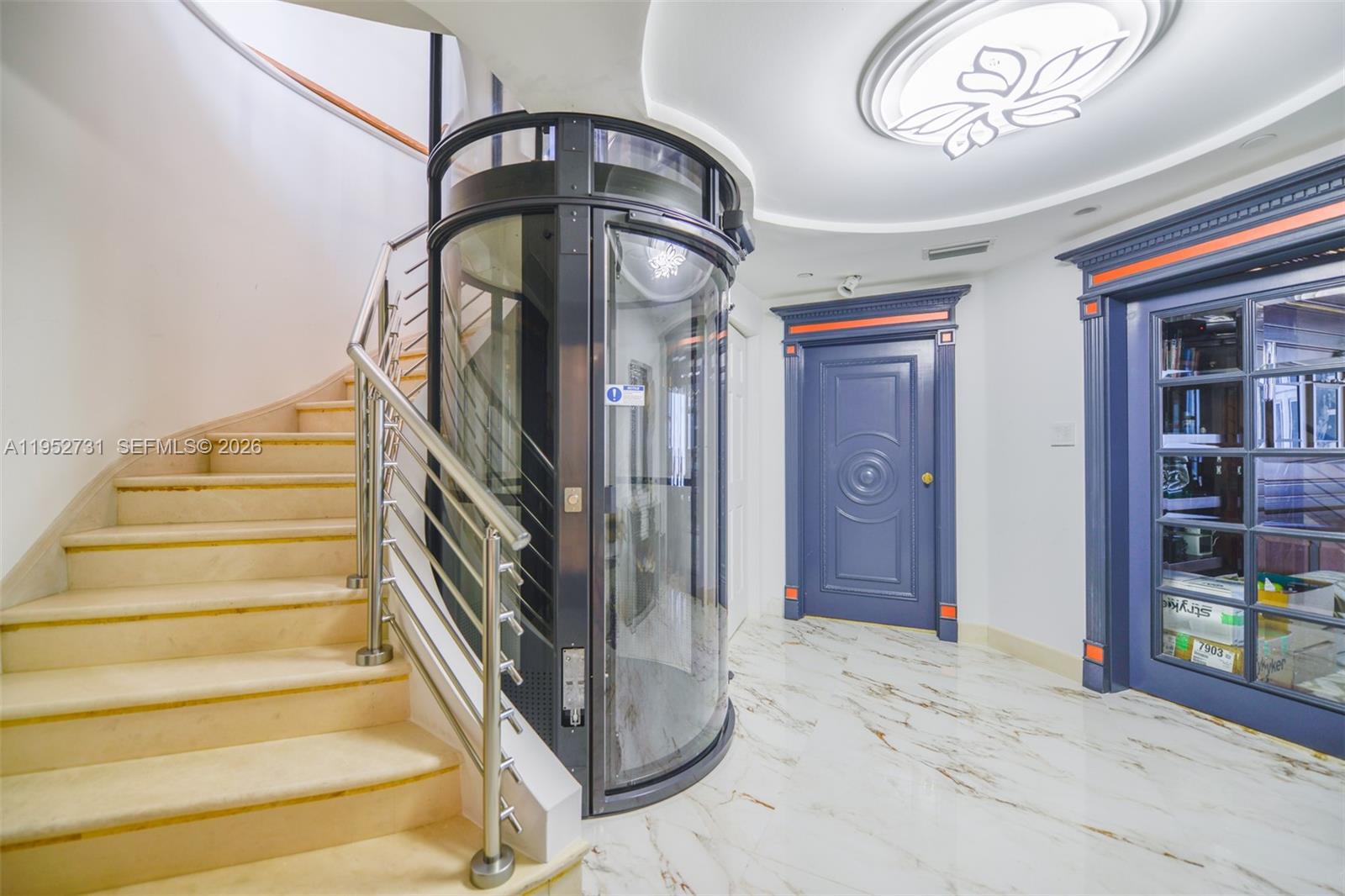 2800 Island Blvd #PH05 Aventura, FL 33160