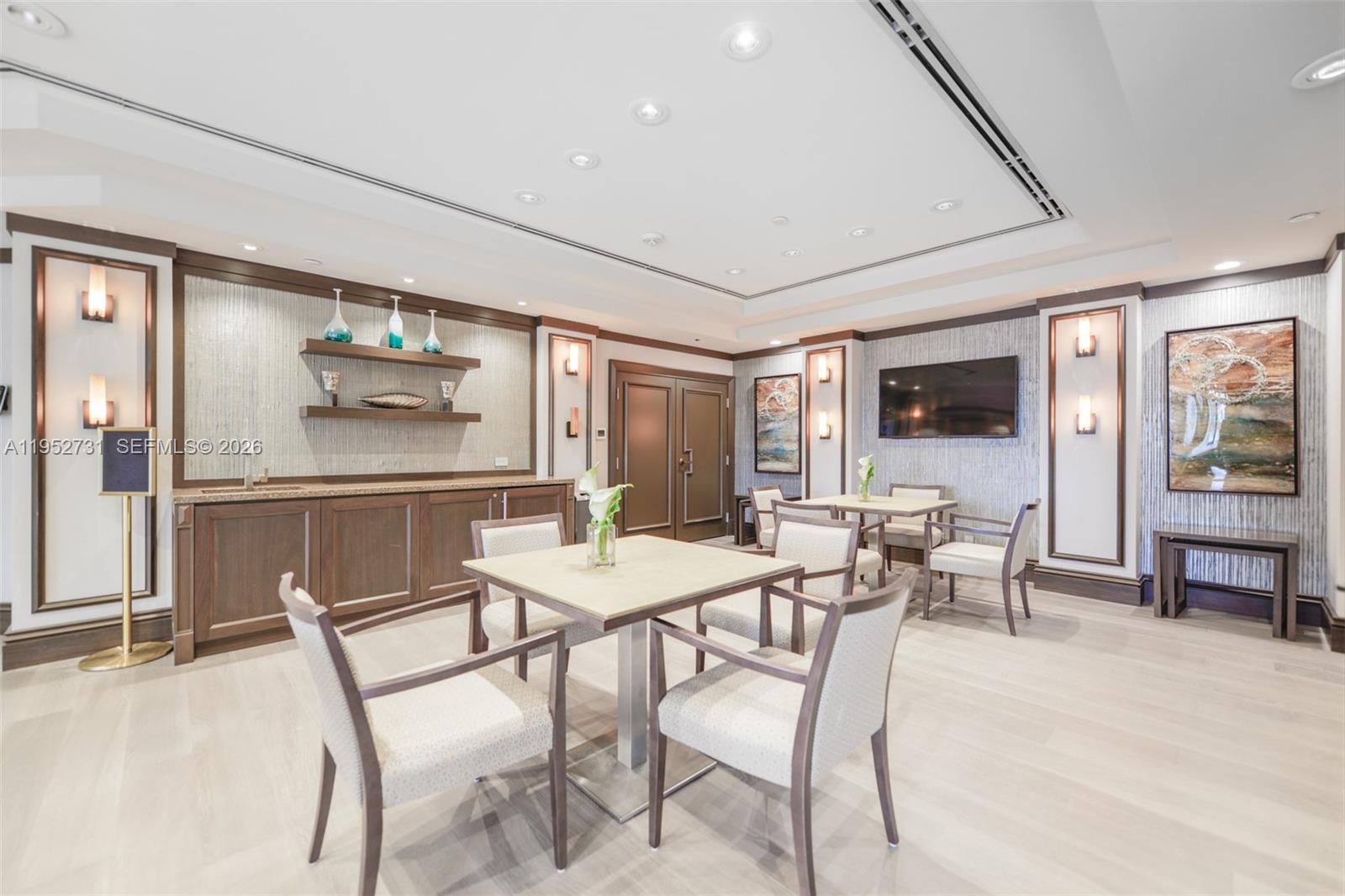 2800 Island Blvd #PH05 Aventura, FL 33160