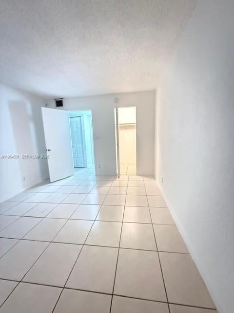 4550 NW 9th St #812E Miami, FL 33126