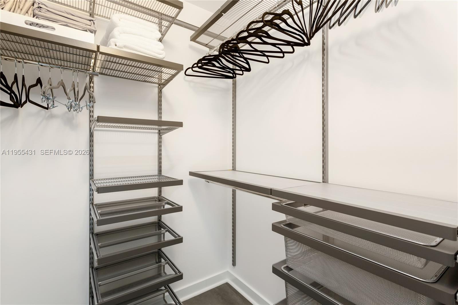 image Continuum South Beach North Tower16