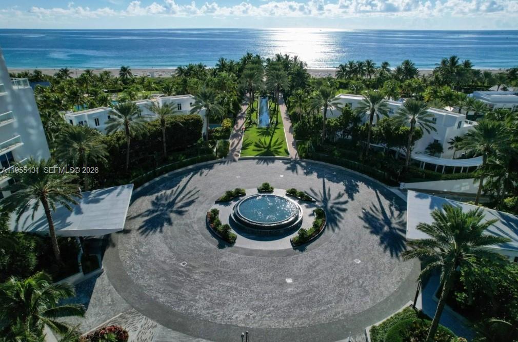 image Continuum South Beach North Tower30