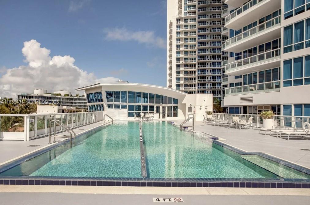 image Continuum South Beach North Tower36