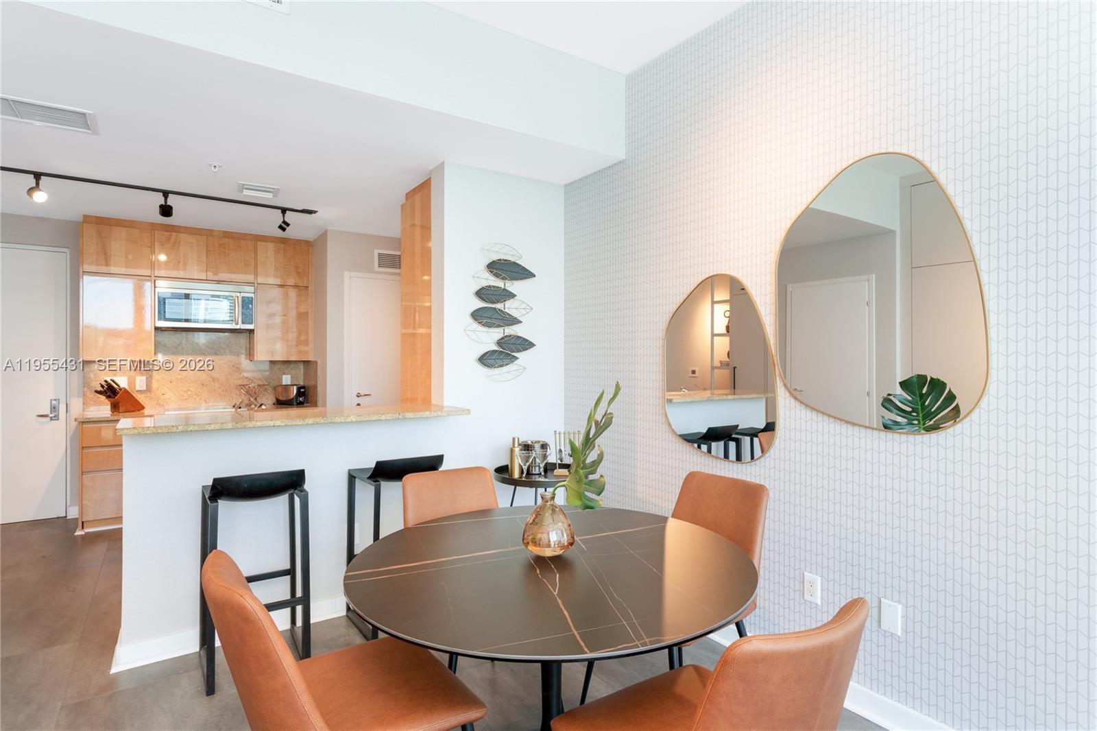 image Continuum South Beach North Tower7