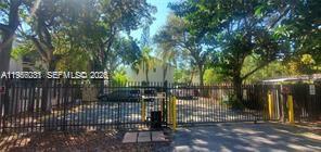 2828 Coconut Ave #1