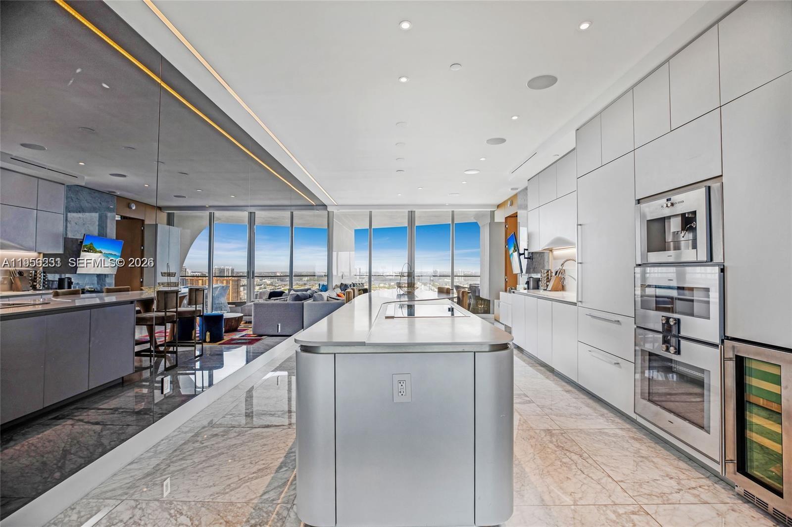 image Jade Signature2