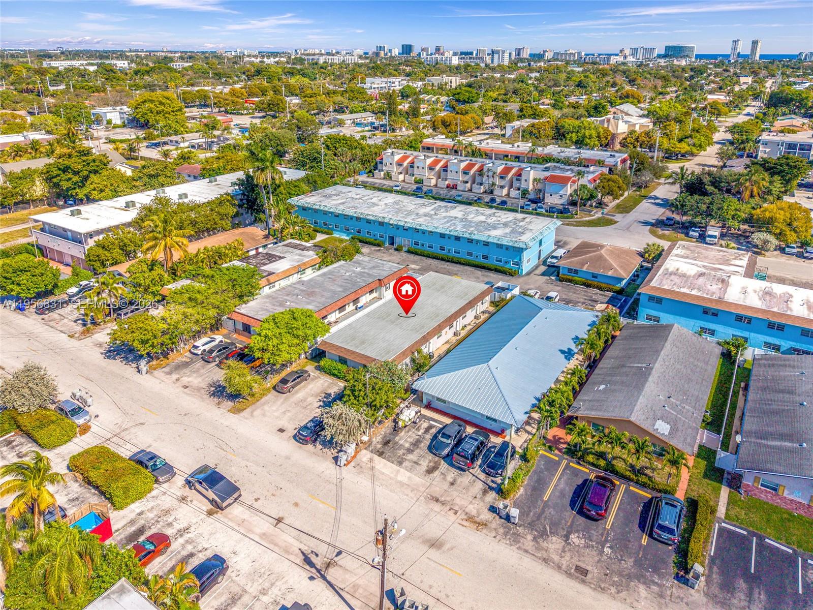 240 SE 9th Ave Pompano Beach, FL 33060