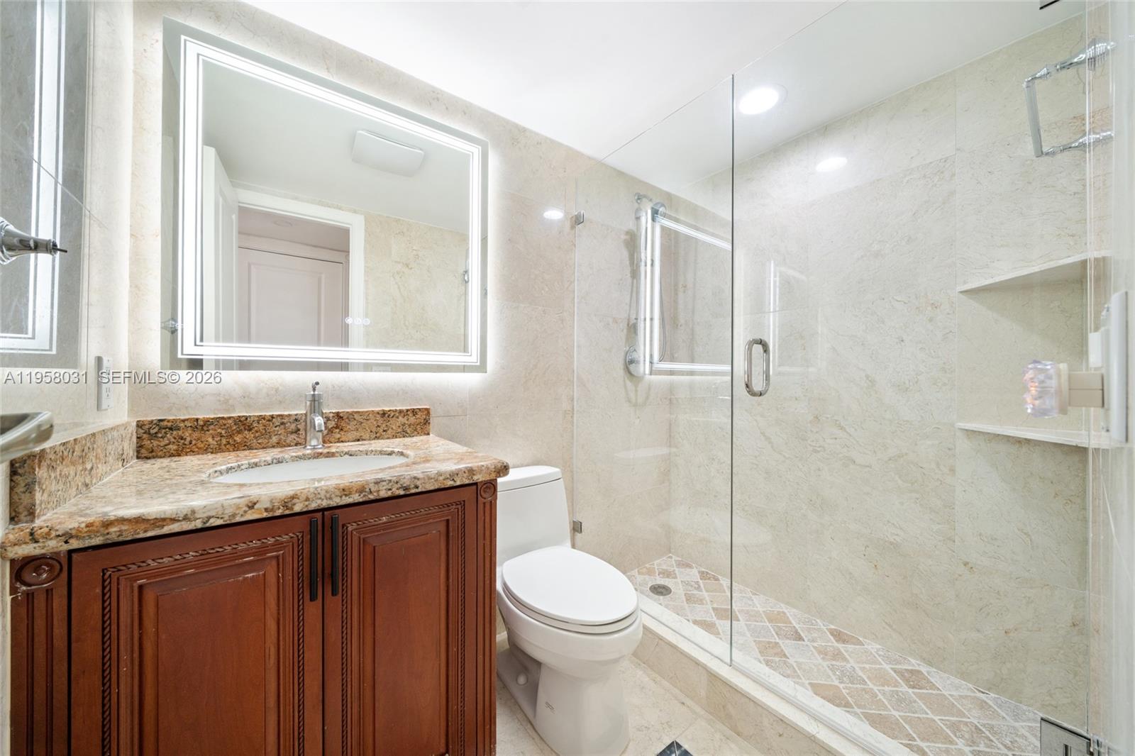 2301 S Ocean Dr #2507 Hollywood, FL 33019