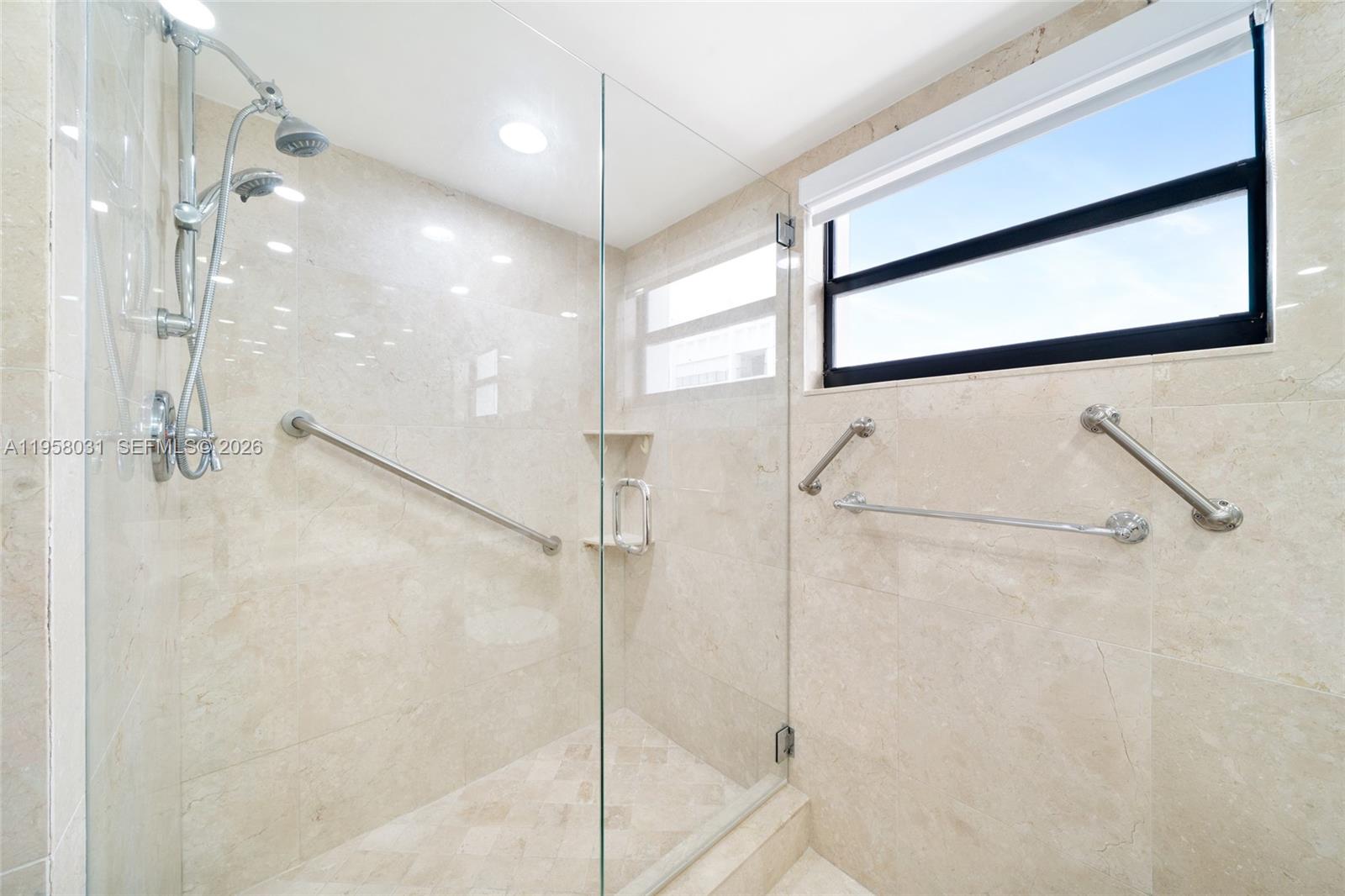 2301 S Ocean Dr #2507 Hollywood, FL 33019