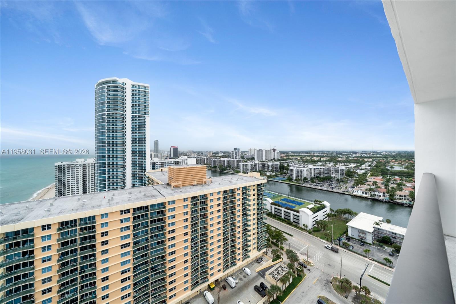 2301 S Ocean Dr #2507 Hollywood, FL 33019