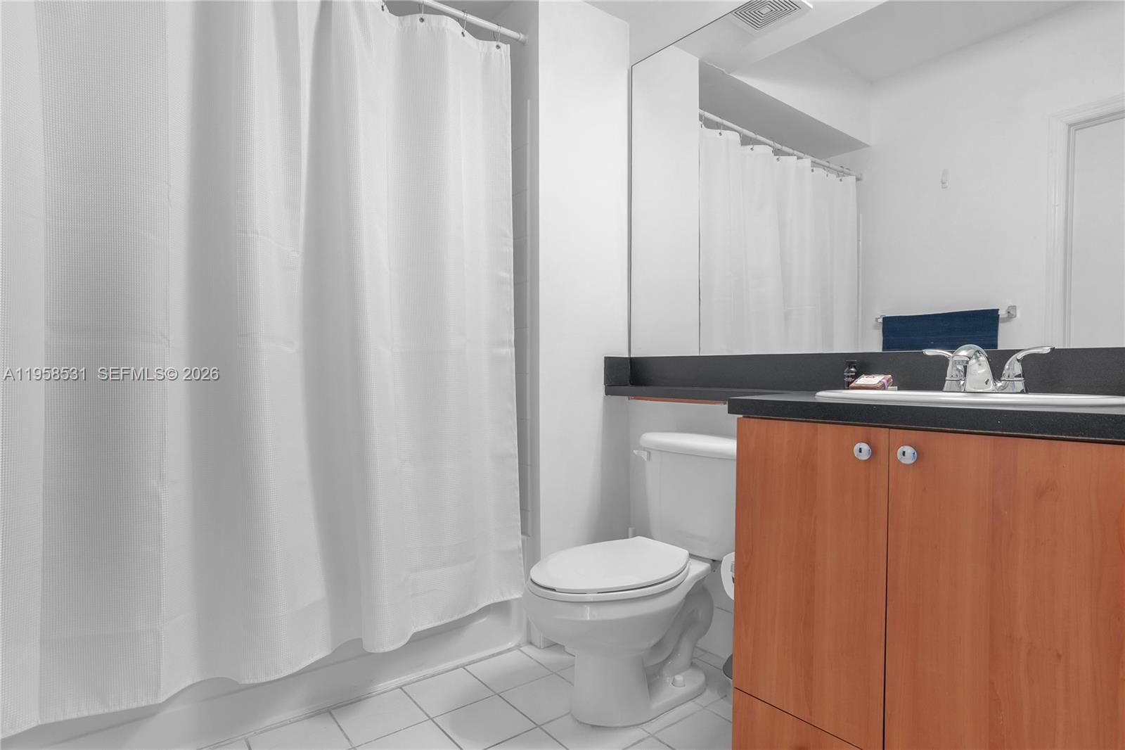 image The Waverly at South Beach9