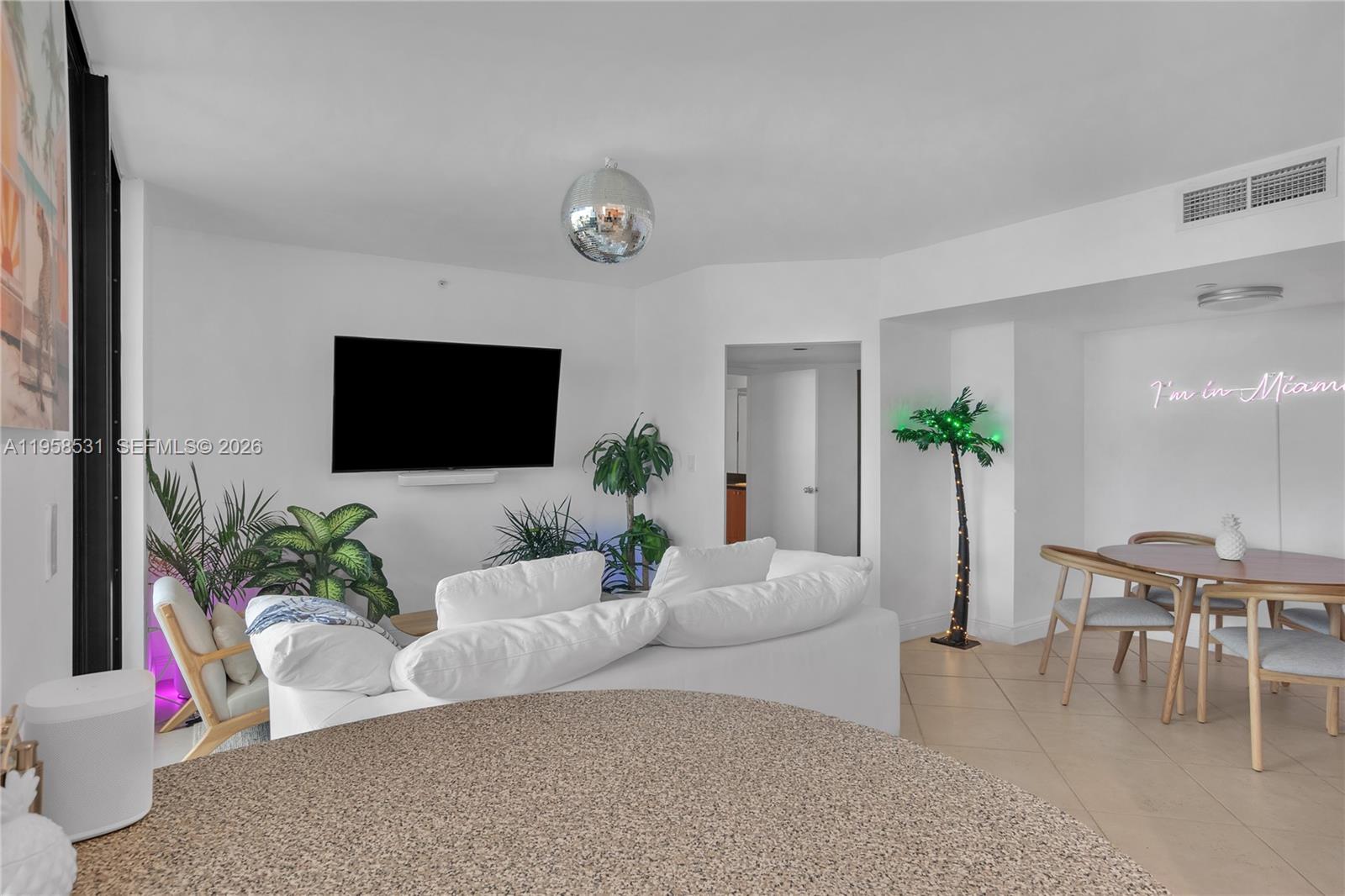 image The Waverly at South Beach17