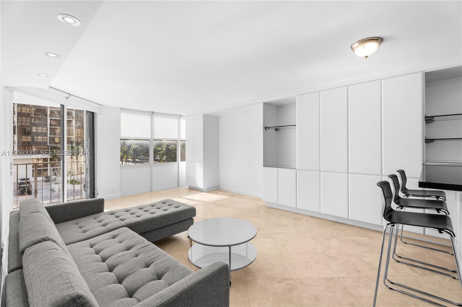 image Brickell Place II2