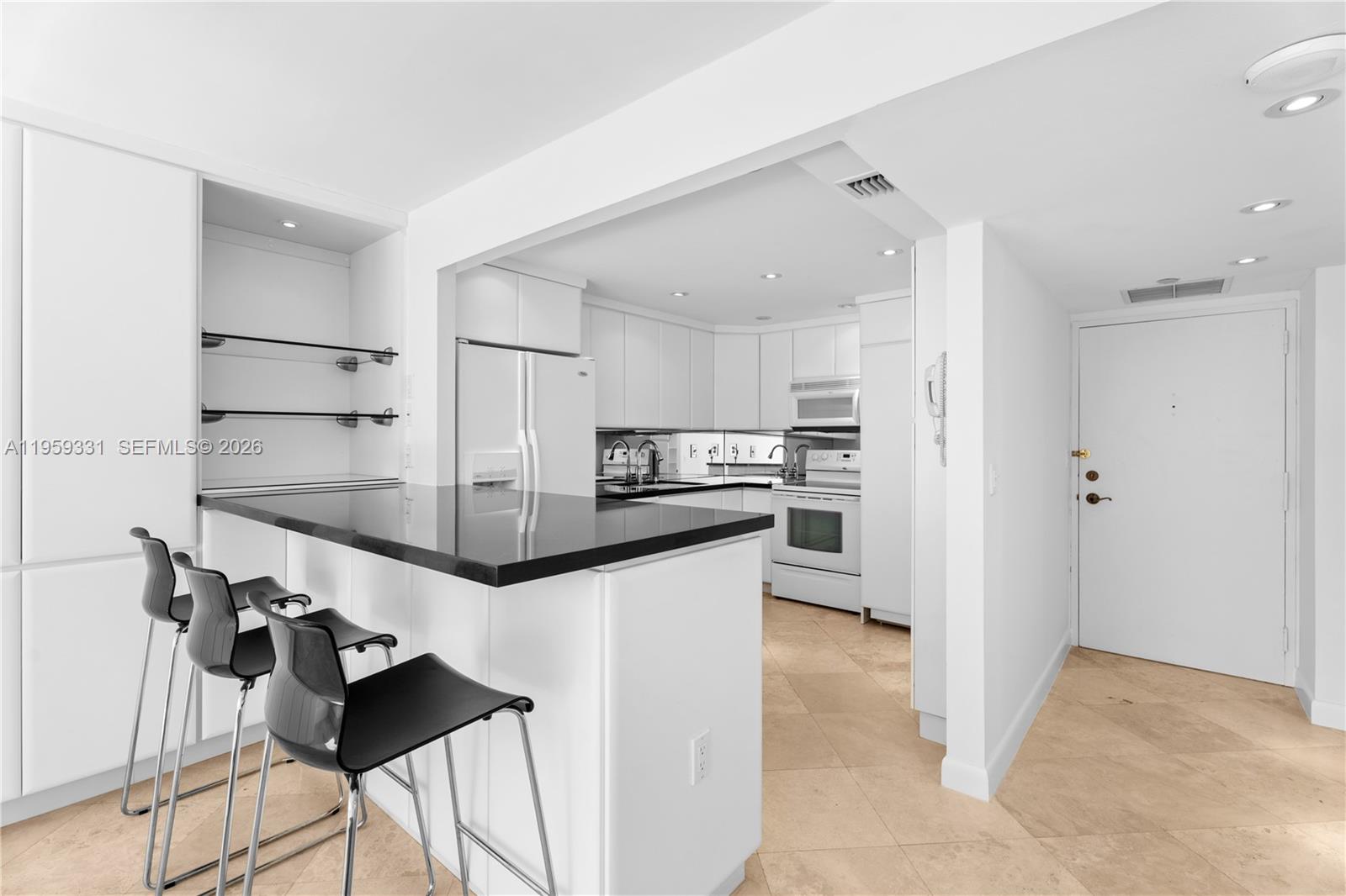 image Brickell Place II3