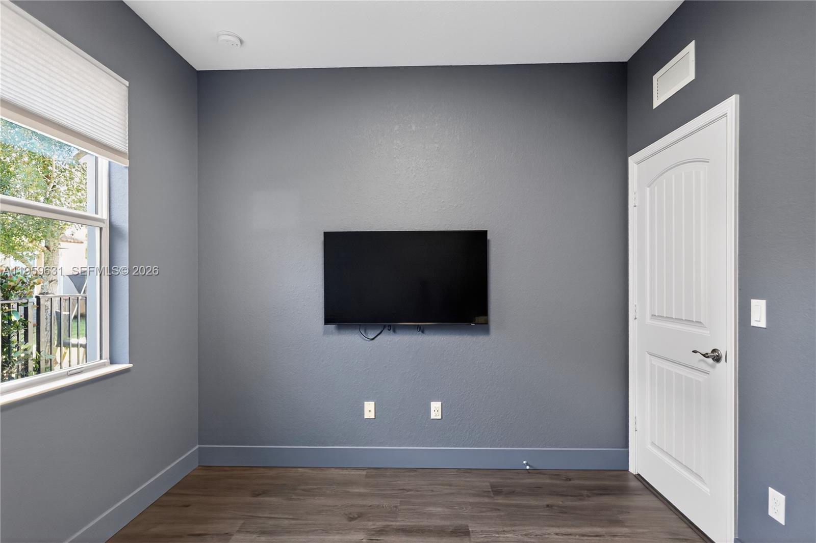 4830 Foxtail Palm Ct Green Acres, FL 33463