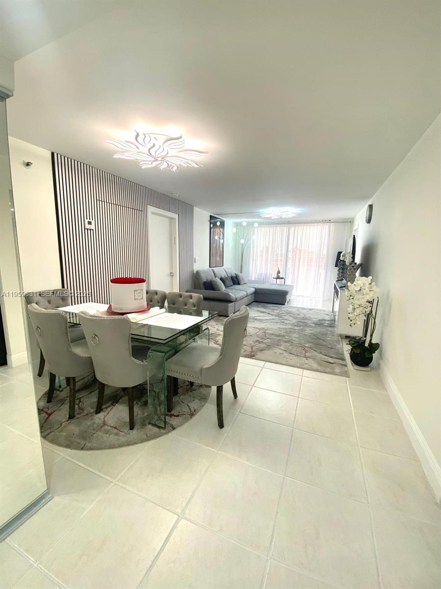 image Winston Towers 60016