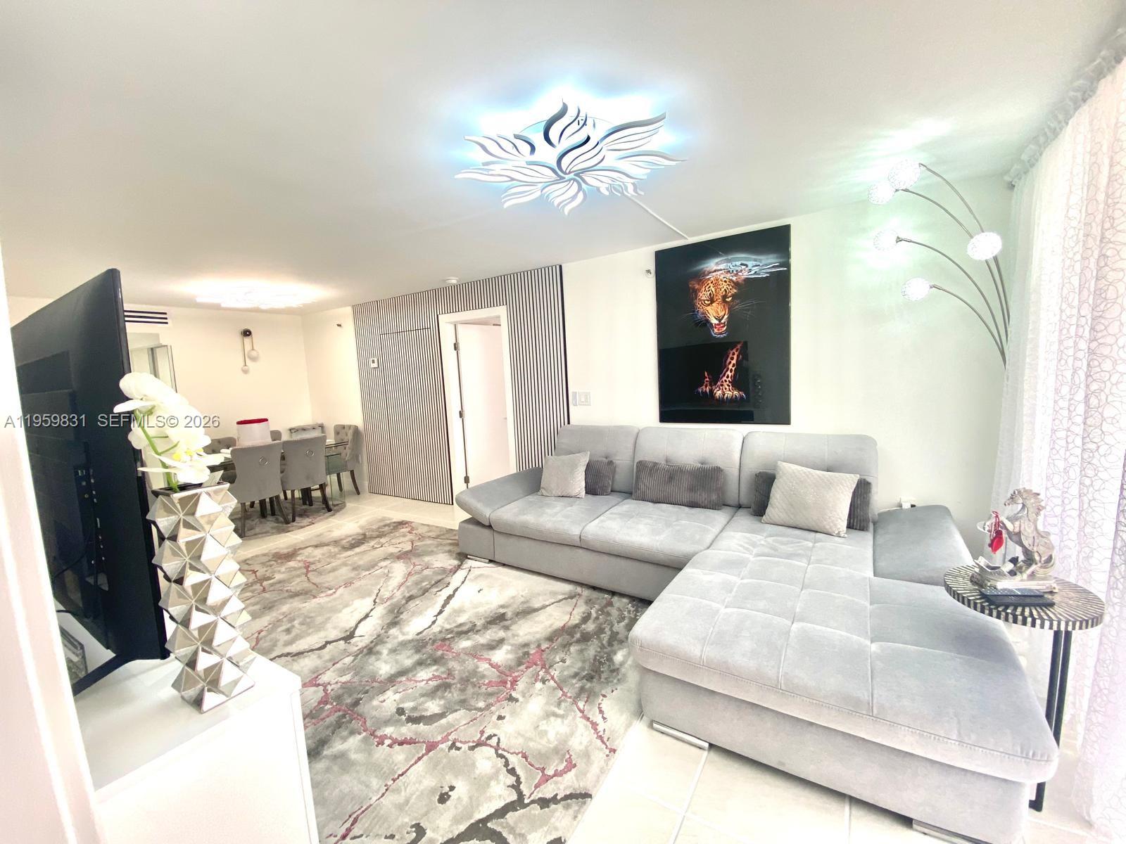 image Winston Towers 6003