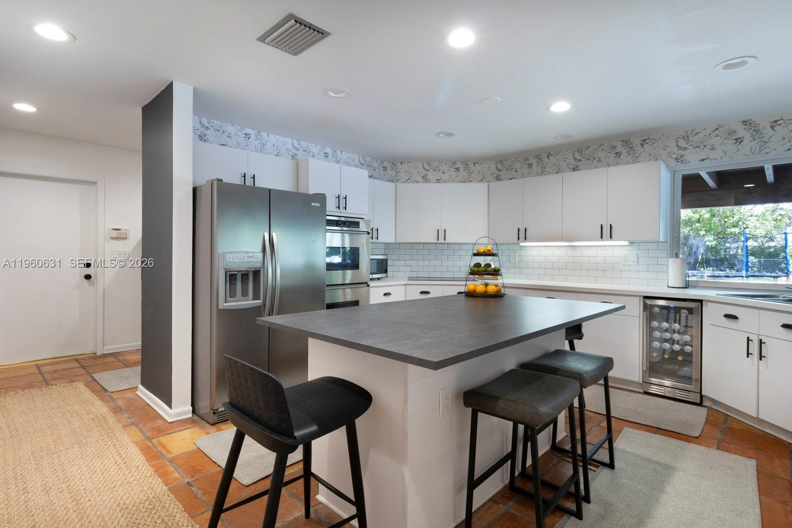 6255 SW 99th Ter Pinecrest, FL 33156