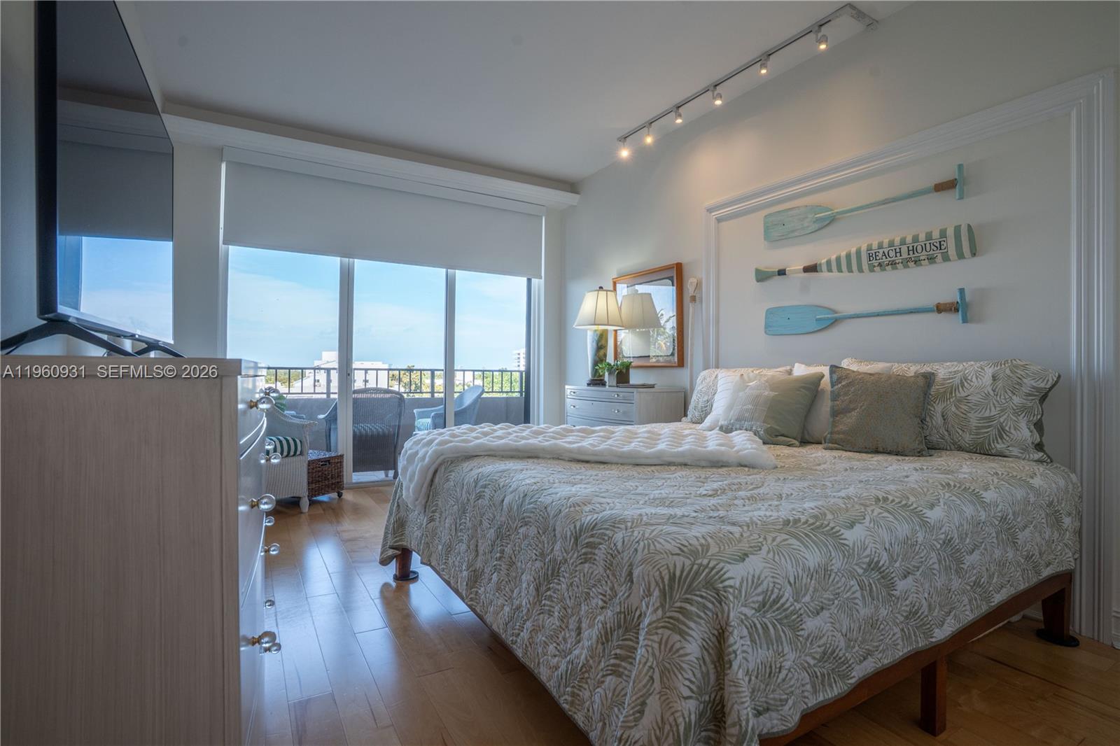 image Emerald Bay at Key Colony13