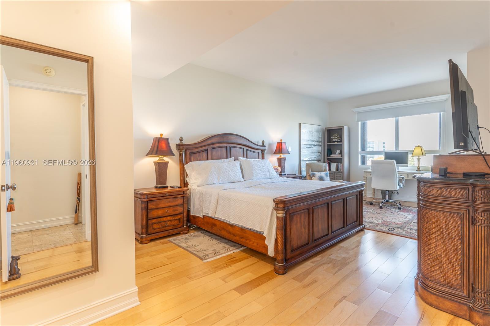 image Emerald Bay at Key Colony8