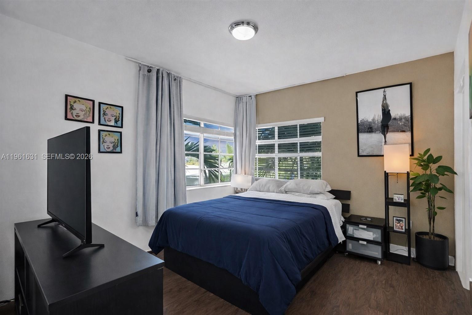 1300 Pennsylvania Ave #305 Miami Beach, FL 33139