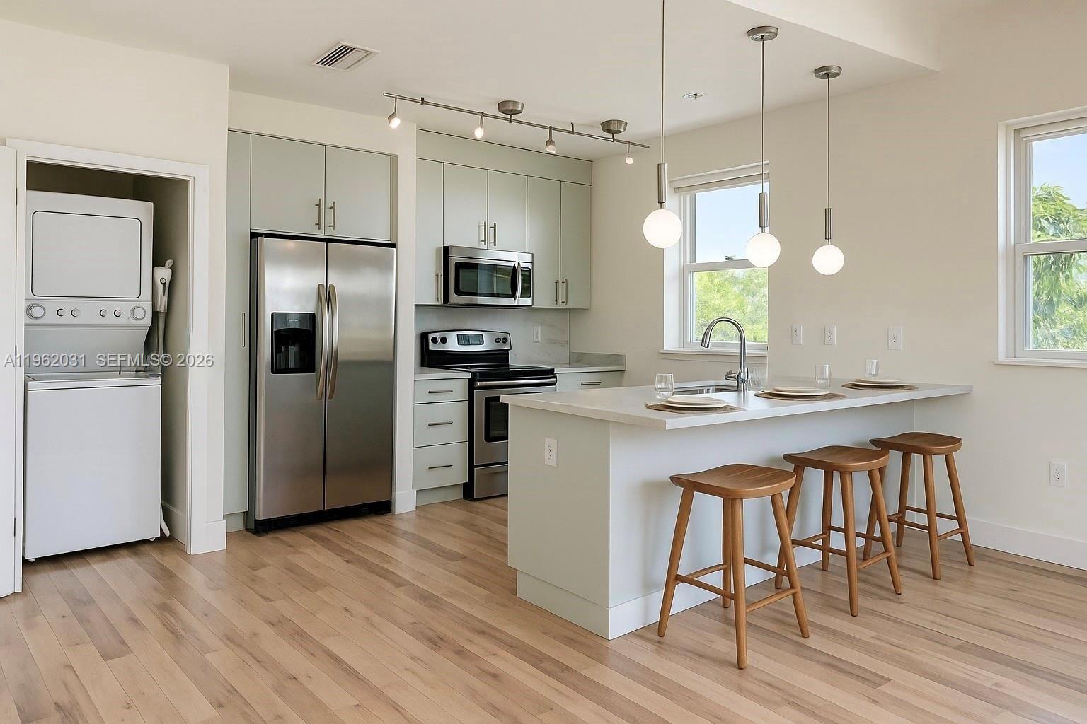 6701 Biscayne Blvd #303