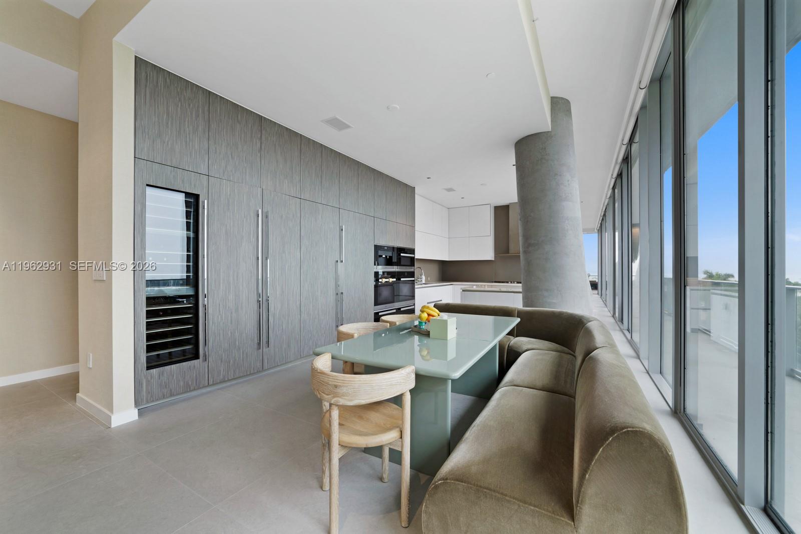 image Grove at Grand Bay4