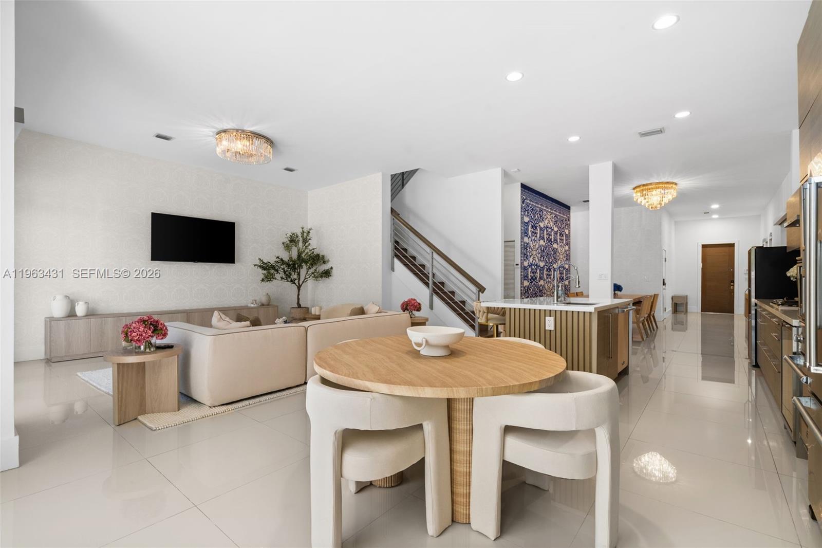 18935 Atlantic Blvd Sunny Isles Beach, FL 33160