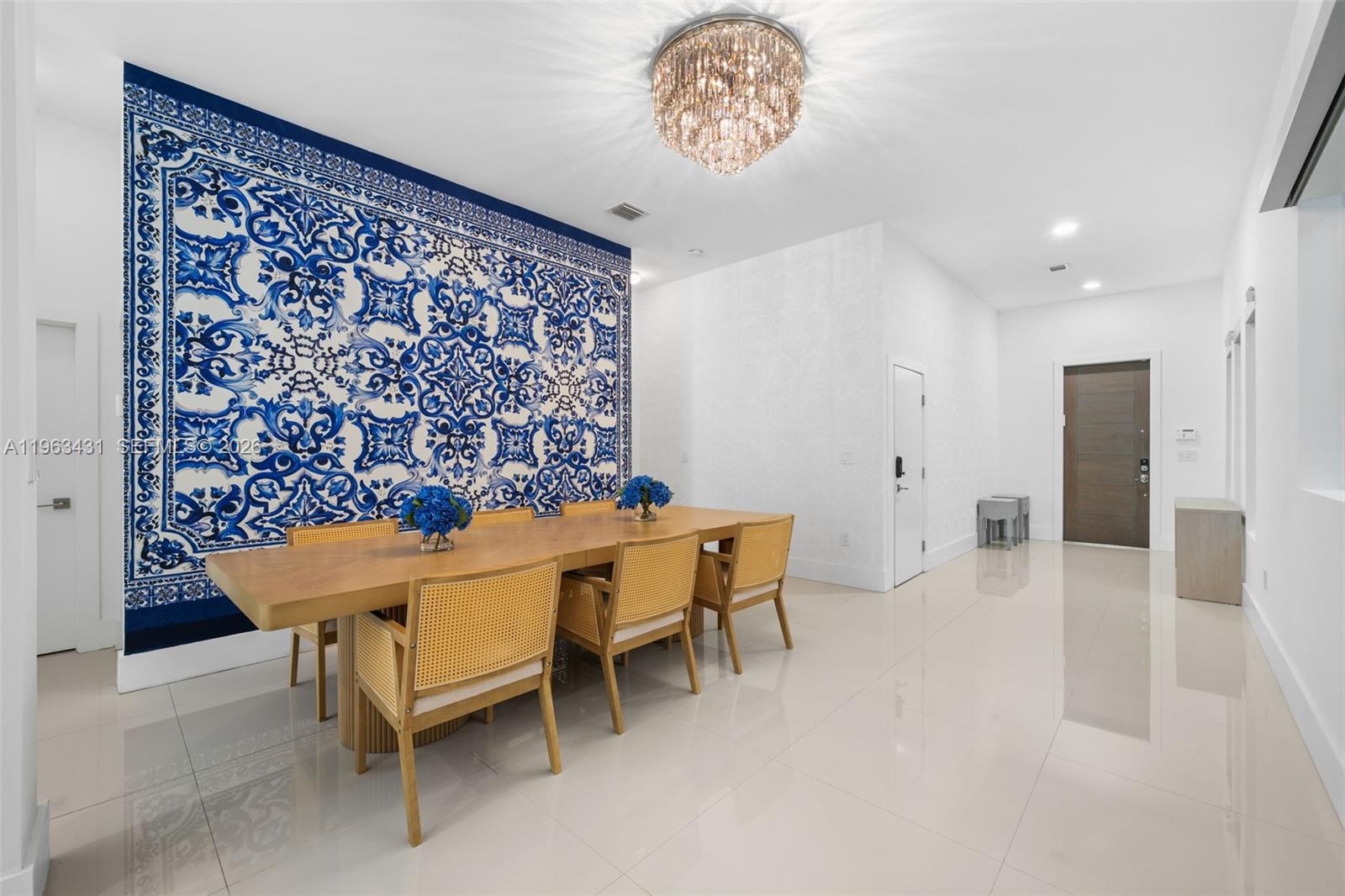 18935 Atlantic Blvd Sunny Isles Beach, FL 33160