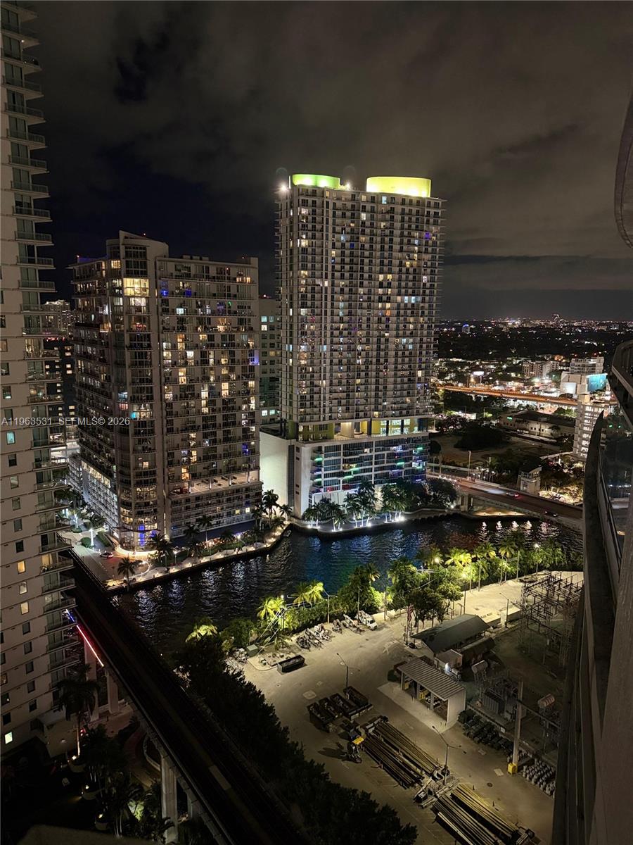 image The Ivy at Riverfront12