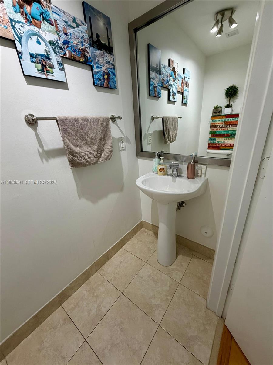 image The Ivy at Riverfront15