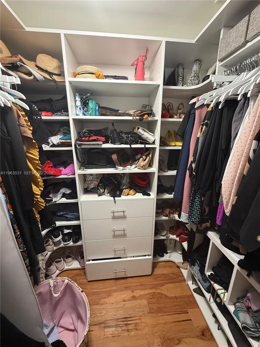 image The Ivy at Riverfront19