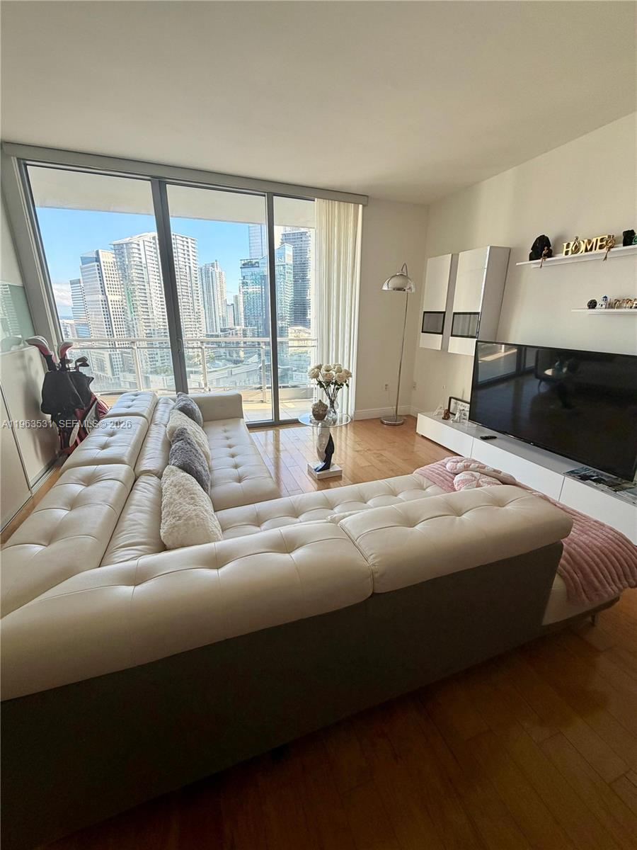 image The Ivy at Riverfront5