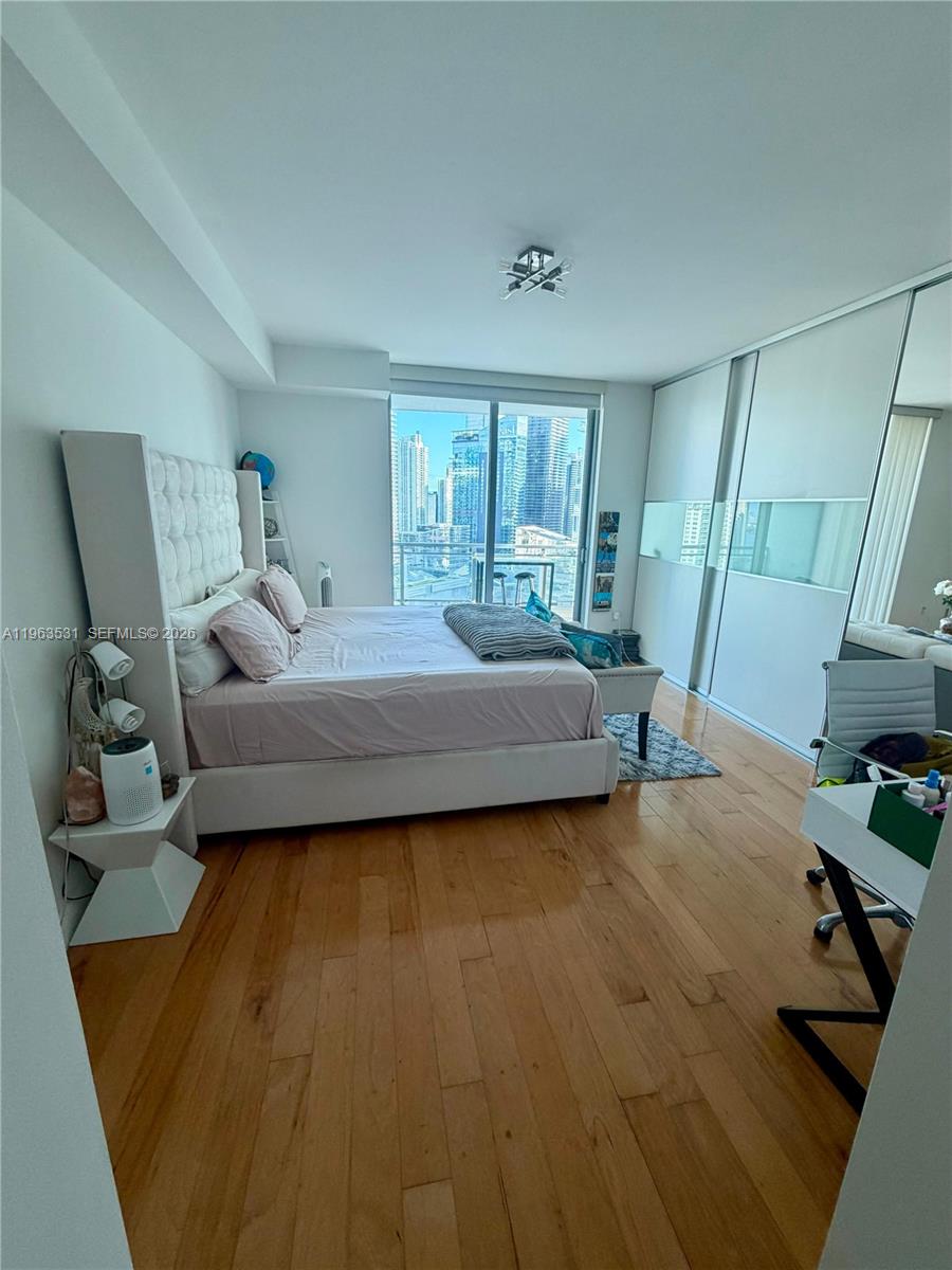 image The Ivy at Riverfront8