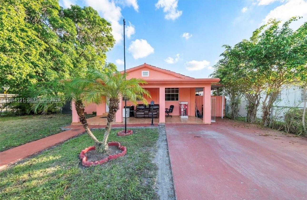 5300 SW 6th St Miami, FL 33134