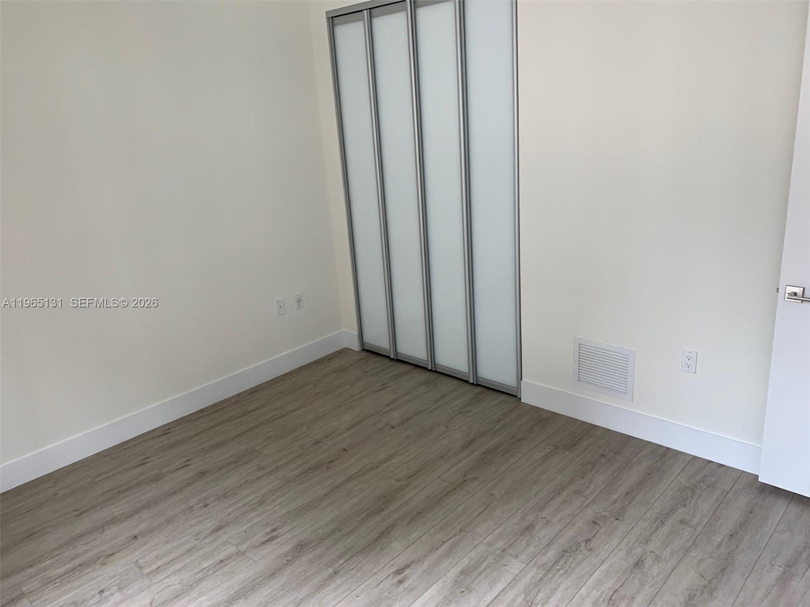 image Merrick Manor9