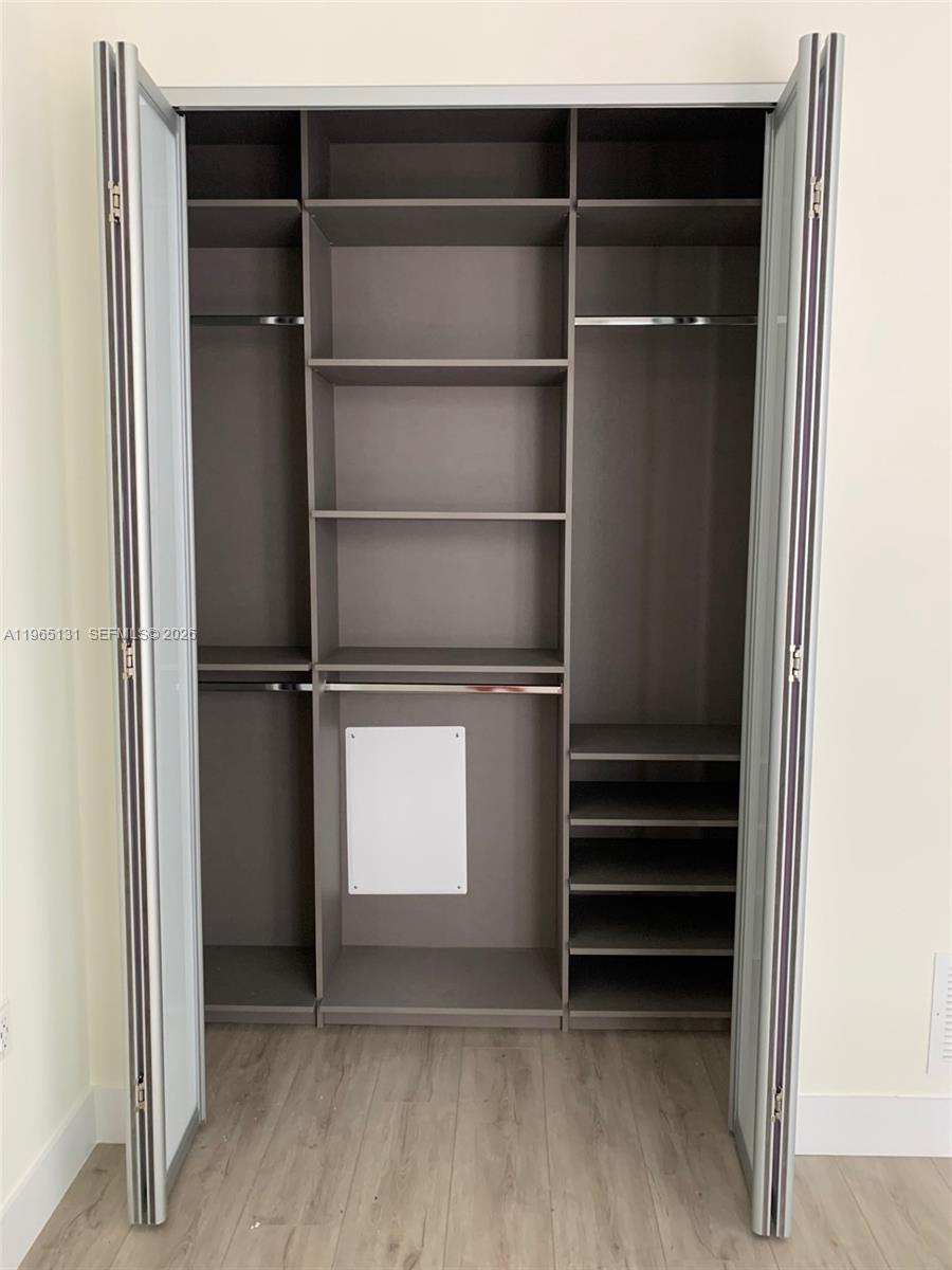 image Merrick Manor11