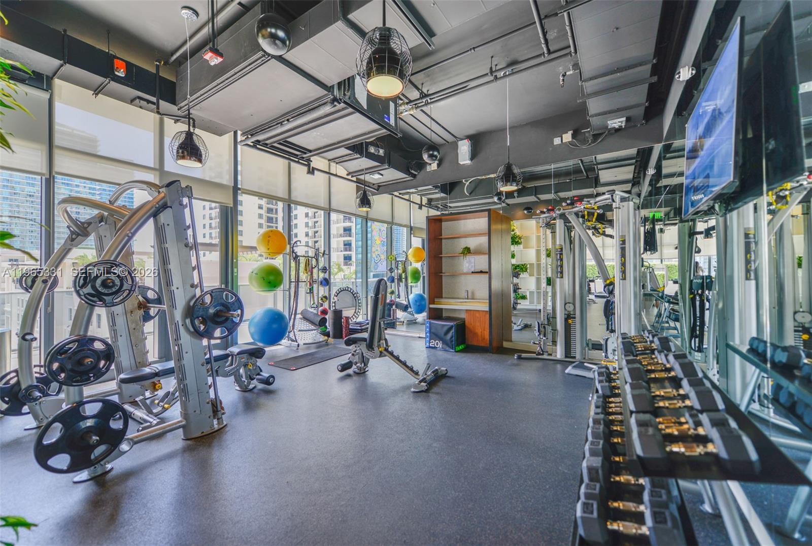 image Brickell Heights East35