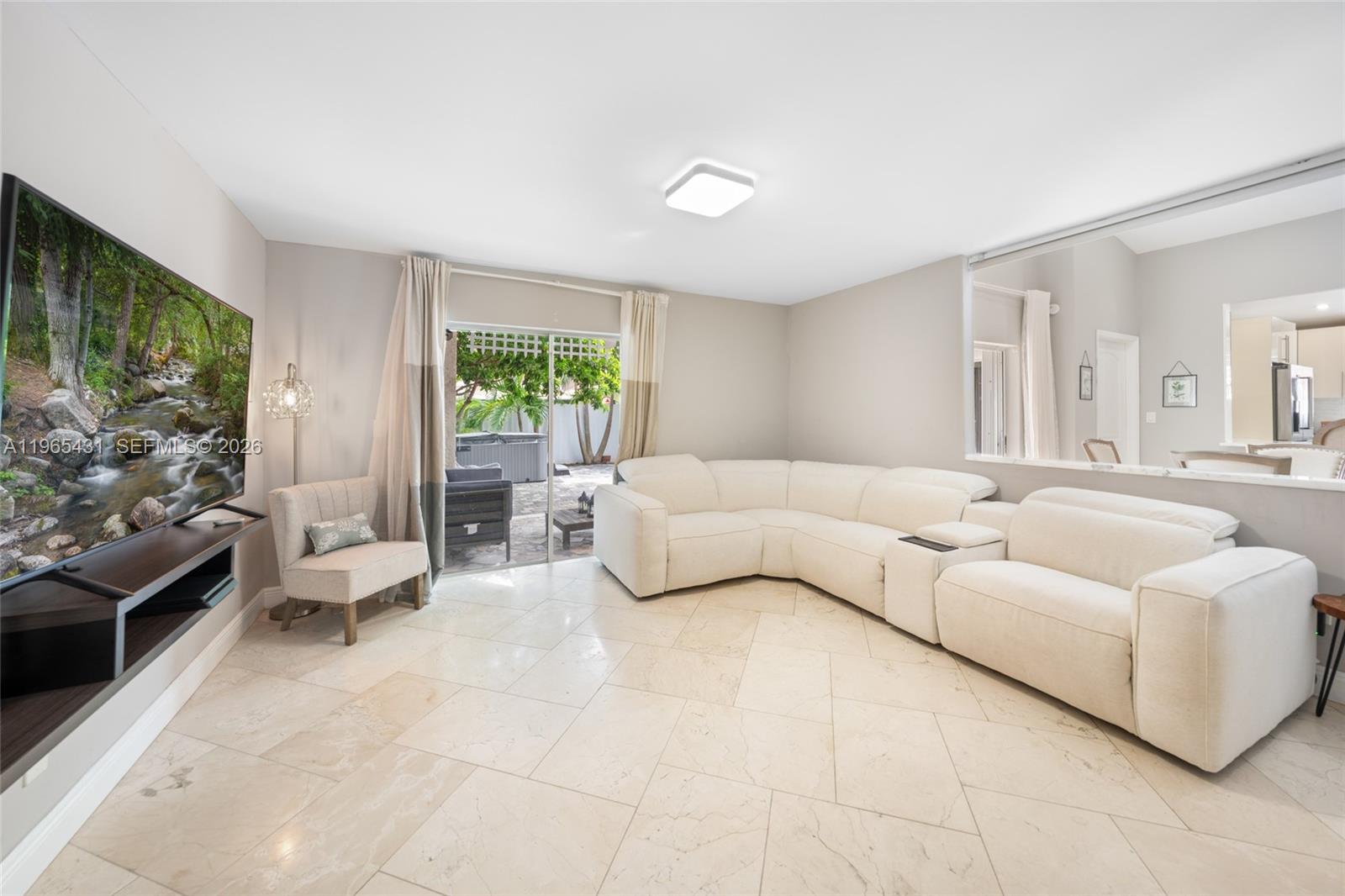 15642 SW 59th St Miami, FL 33193