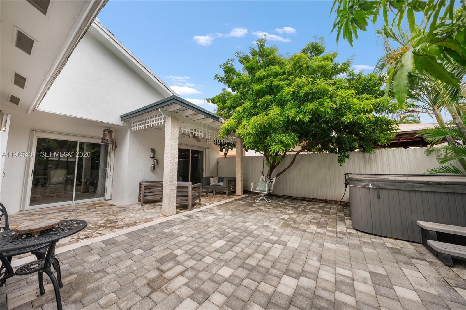 15642 SW 59th St Miami, FL 33193