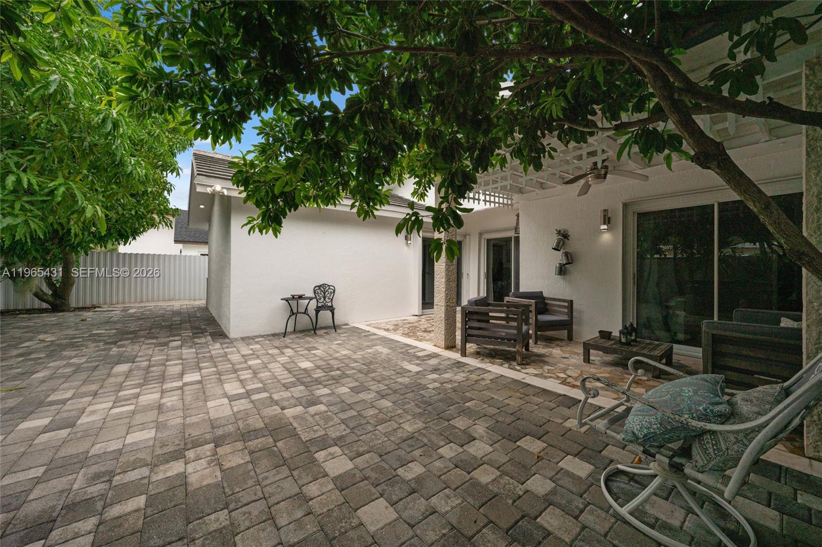 15642 SW 59th St Miami, FL 33193