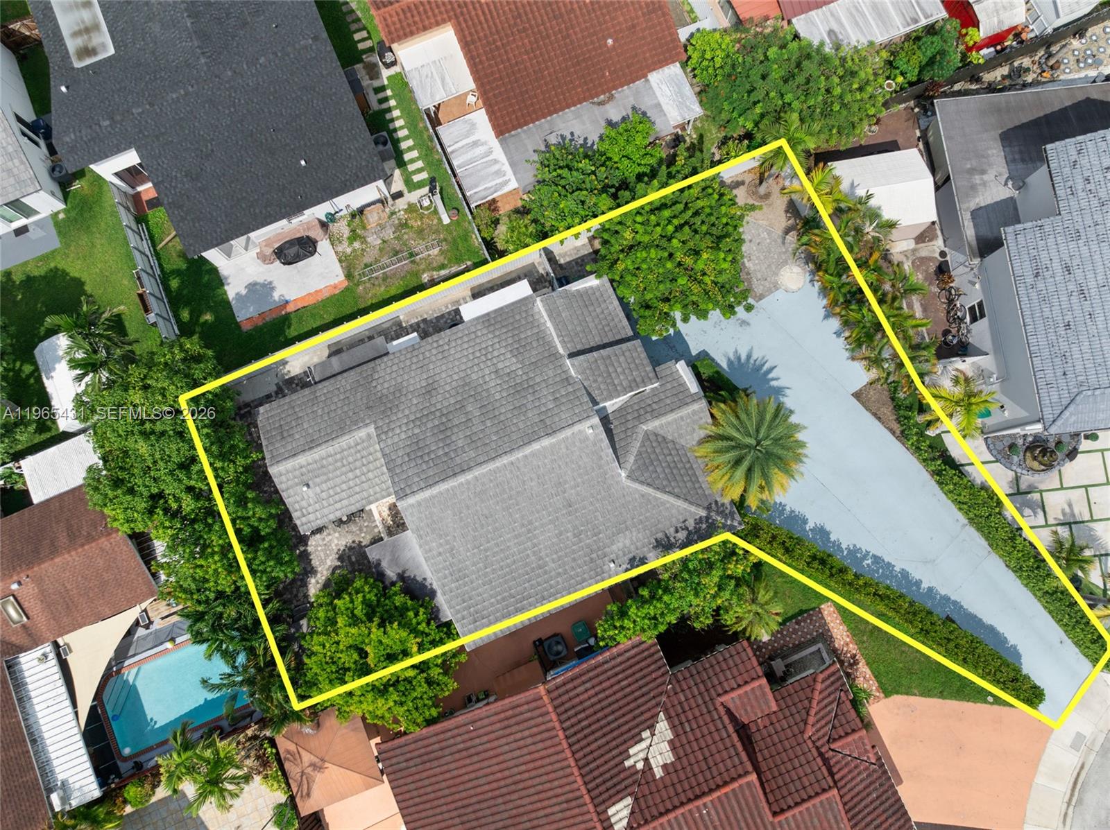 15642 SW 59th St Miami, FL 33193