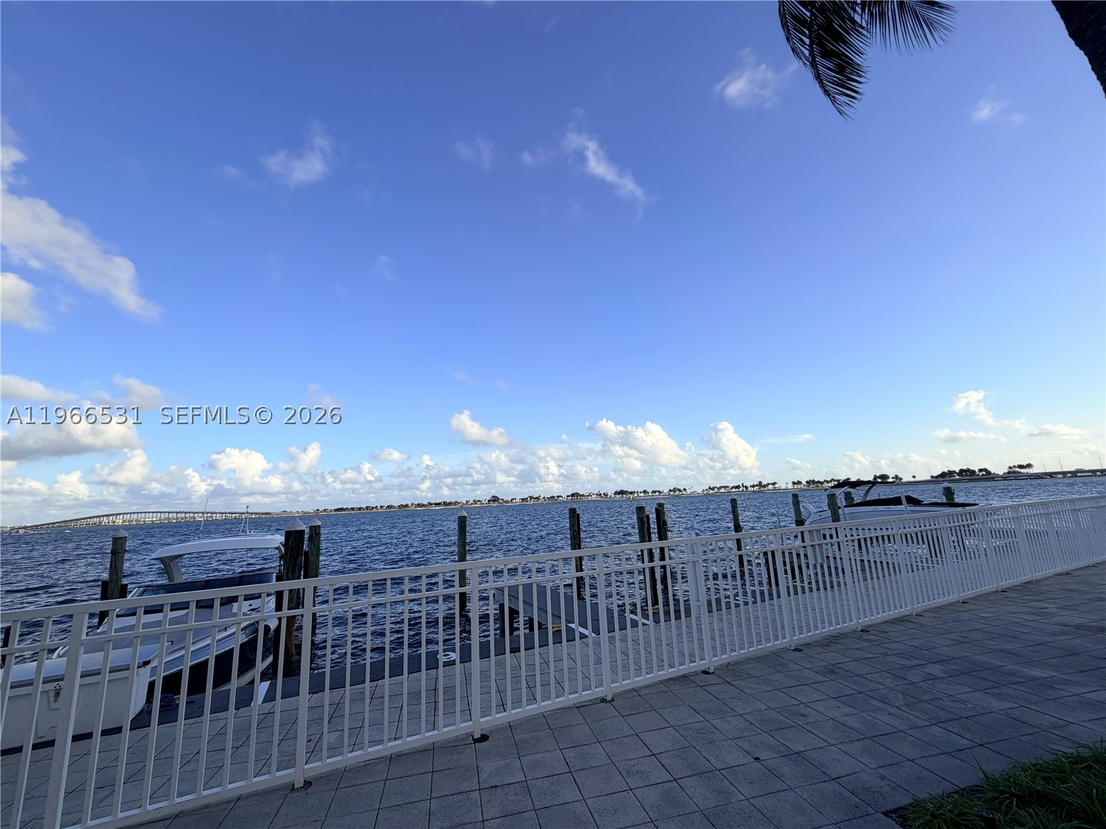 image Skyline on Brickell37