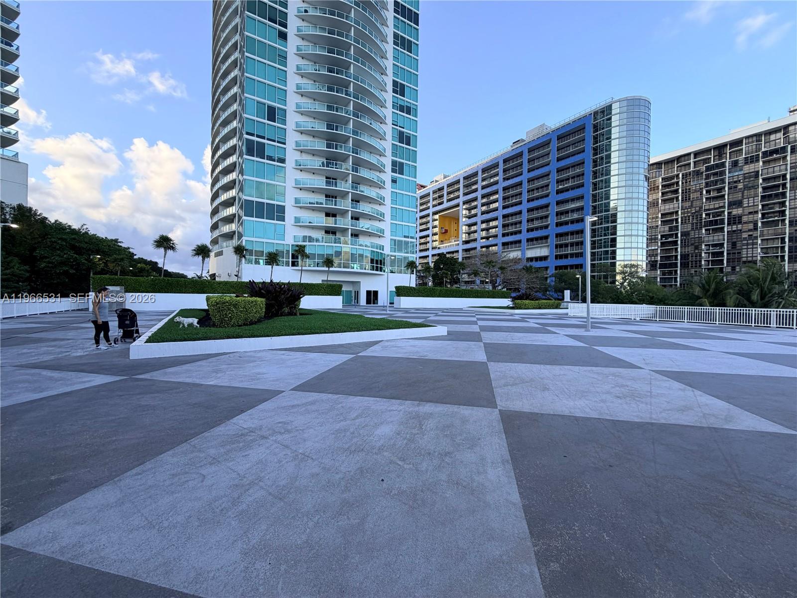 image Skyline on Brickell7