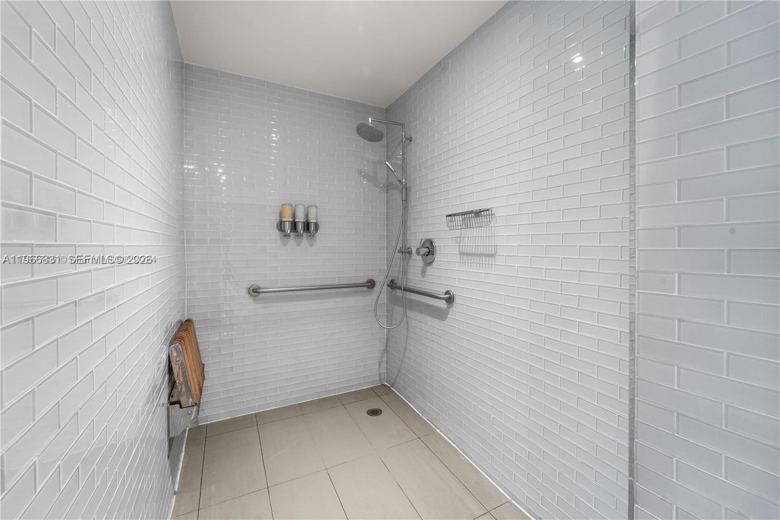 image Trump Tower I44