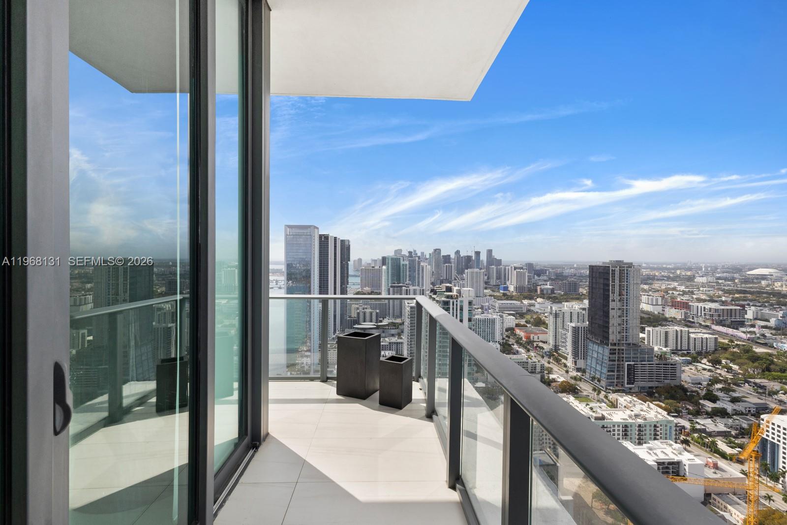 480 NE 31st St #PH5001 Miami, FL 33137