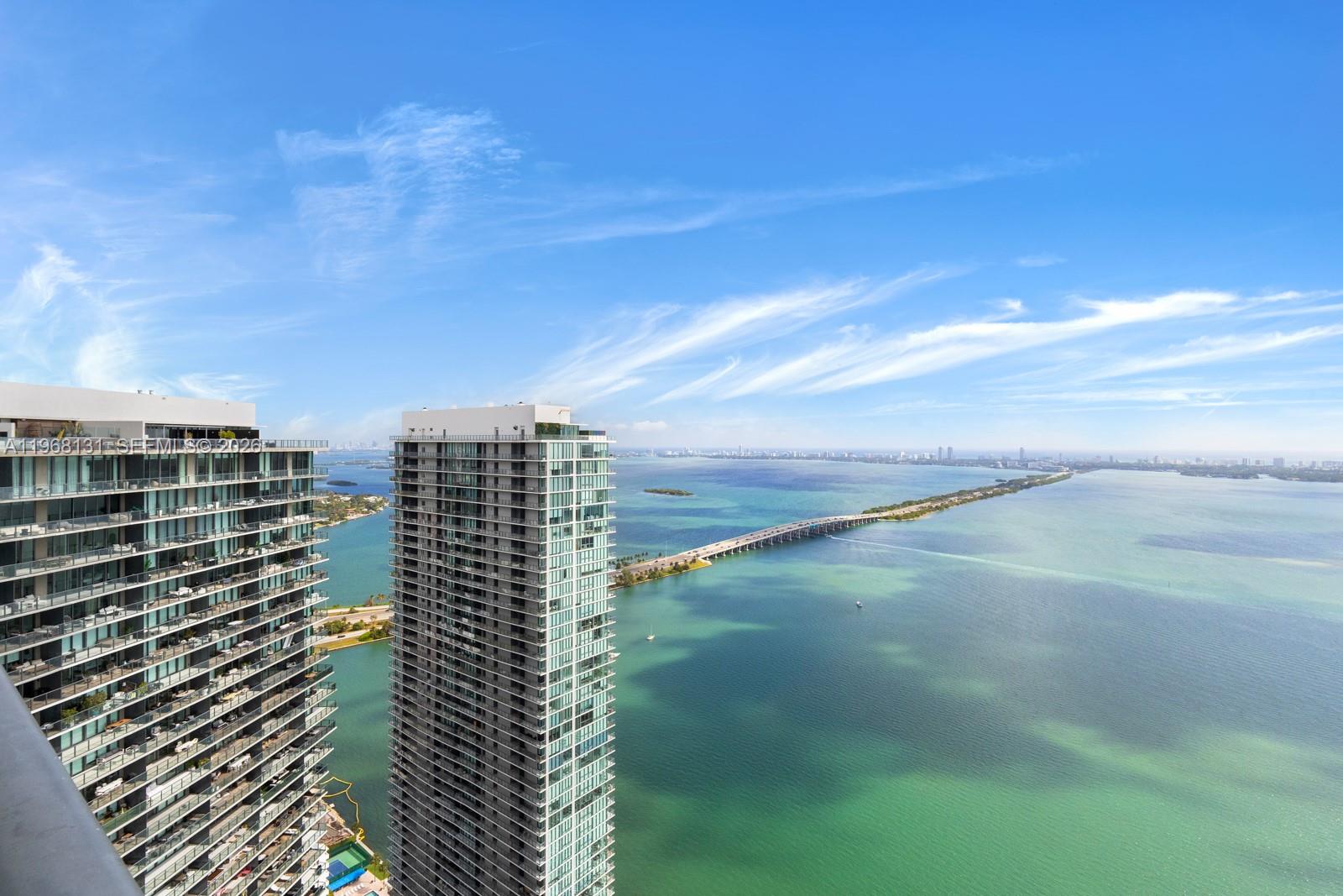 480 NE 31st St #PH5001 Miami, FL 33137