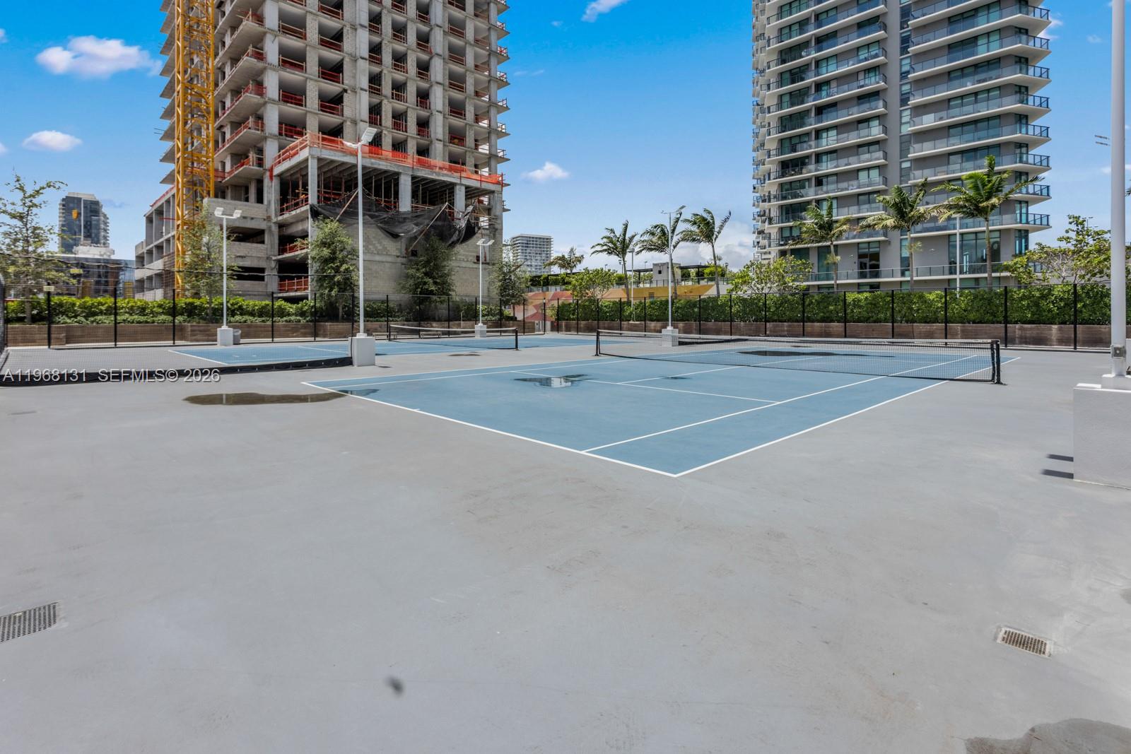 480 NE 31st St #PH5001 Miami, FL 33137