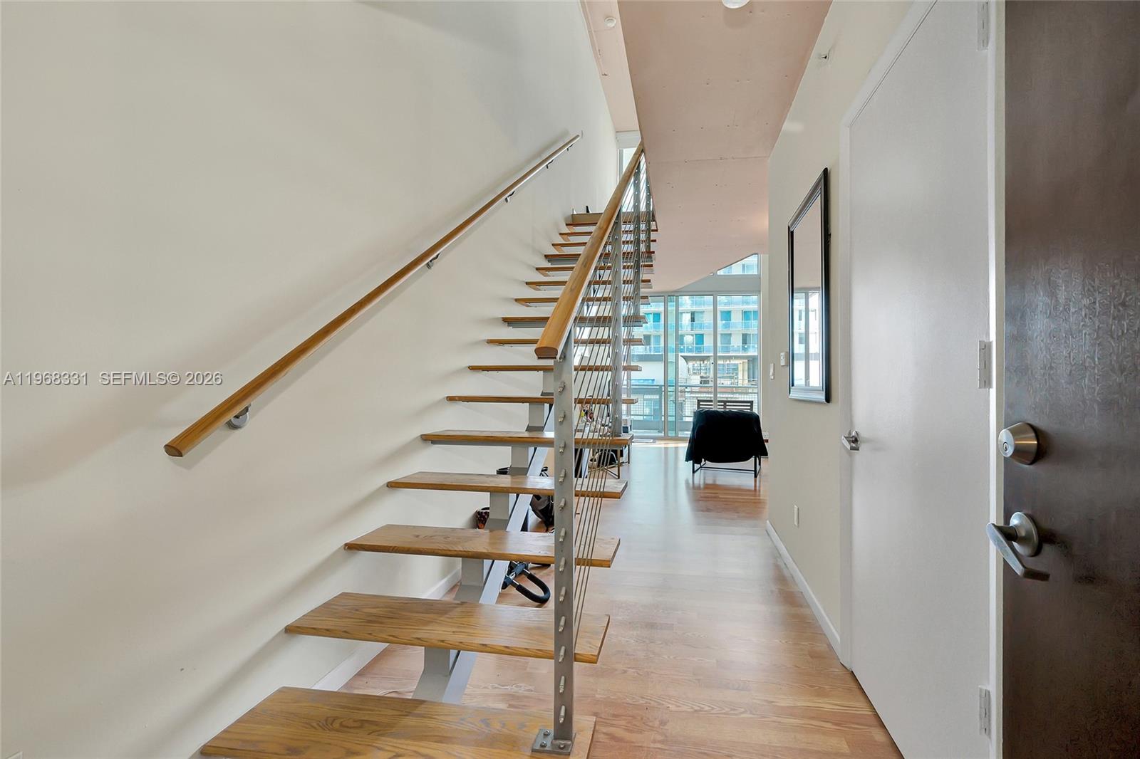 690 SW 1st Ct #1504 Miami, FL 33130